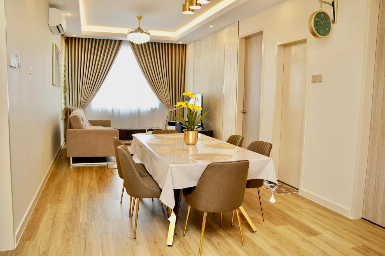 Casa Callisto Homestay - New Seaview With Pool 3Br Apartment Ladang Tanjung Куала-Тренгану Экстерьер фото