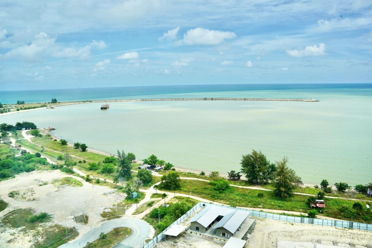 Casa Callisto Homestay - New Seaview With Pool 3Br Apartment Ladang Tanjung Куала-Тренгану Экстерьер фото